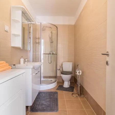 Car Appartamento Pola