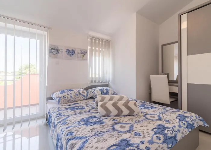 Car Apartman Pula
